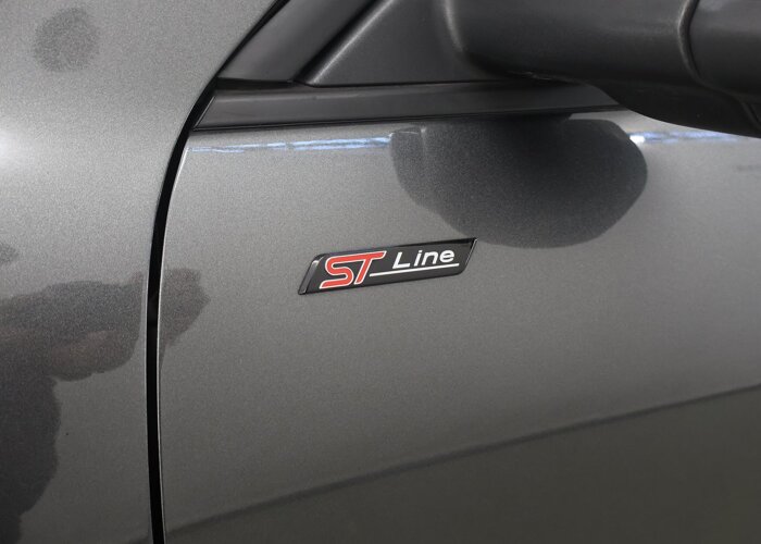 Ford Kuga 2.5 PHEV ST-Line X Black Pack