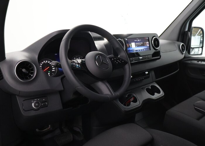 Mercedes-Benz Sprinter 317 CDI L2 H2 RWD PRO |