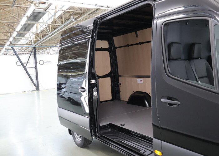 Mercedes-Benz Sprinter 319 L2H2 RWD SELECT