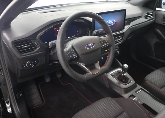 Ford FOCUS Wagon 1.0 EcoBoost Hybrid ST Line X