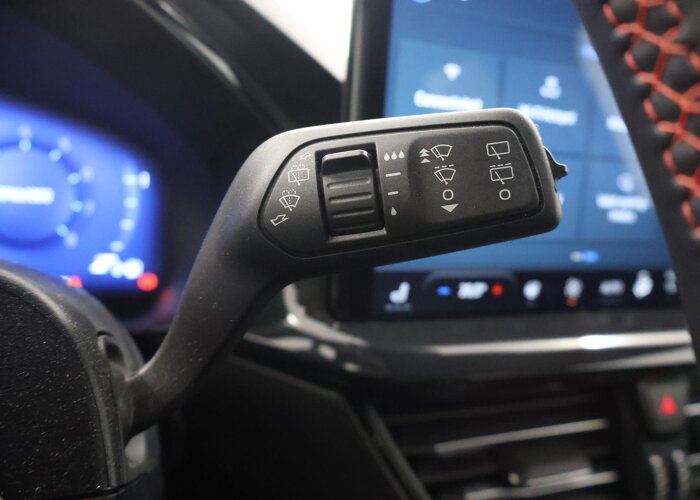 Ford FOCUS Wagon 1.0 EcoBoost Hybrid ST Line X