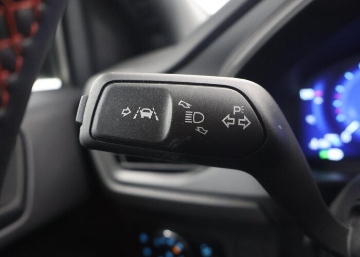 Ford FOCUS Wagon 1.0 EcoBoost Hybrid ST Line X