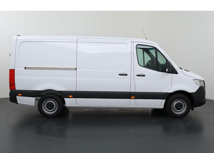 Mercedes-Benz Sprinter 315 CDI | L2 H1 | RWD | PRO
