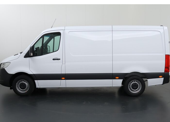 Mercedes-Benz Sprinter 315 CDI | L2 H1 | RWD | PRO