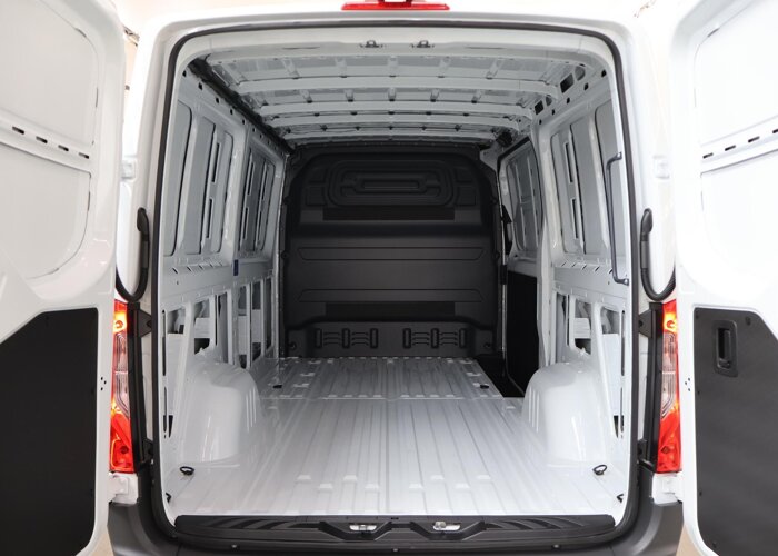 Mercedes-Benz Sprinter 315 CDI | L2 H1 | RWD | PRO