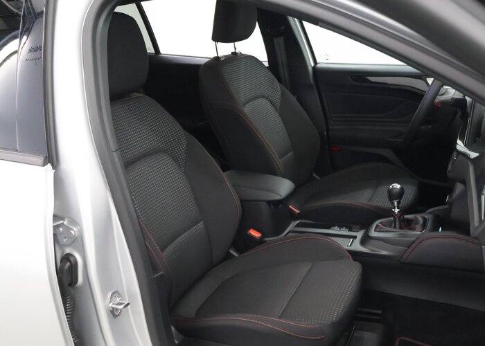 Ford FOCUS Wagon 1.0 EcoBoost Hybrid ST Line X