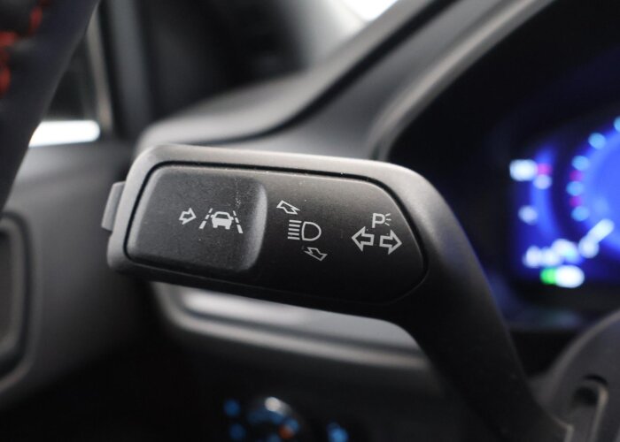 Ford FOCUS Wagon 1.0 EcoBoost Hybrid ST Line X