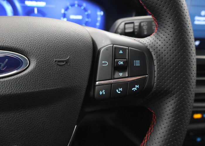 Ford FOCUS Wagon 1.0 EcoBoost Hybrid ST Line X