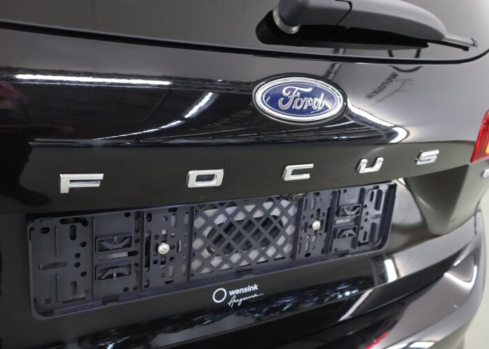 Ford FOCUS Wagon 1.0 EcoBoost Hybrid ST Line X