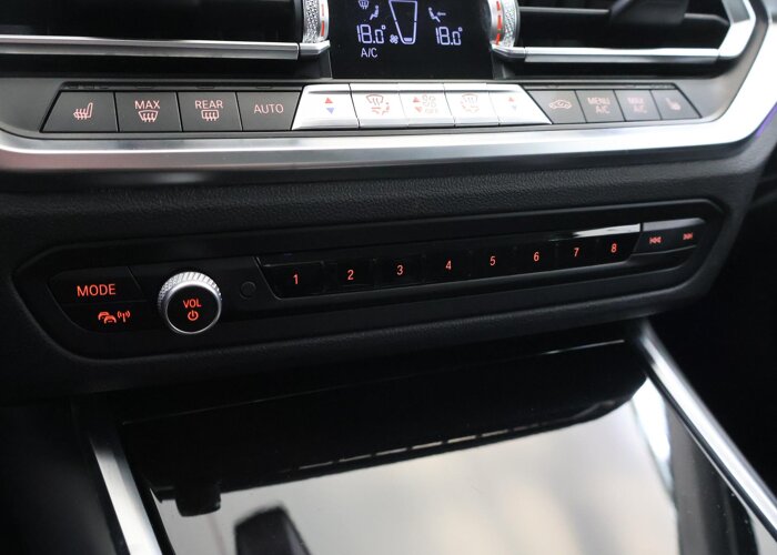 BMW 3-serie 330e Sport Line