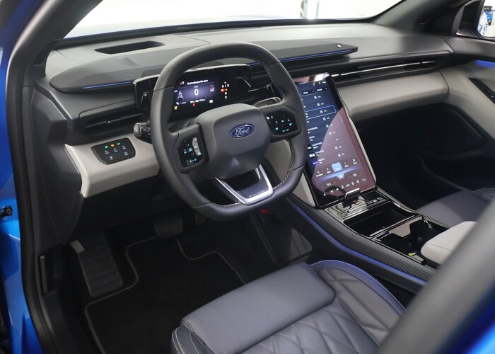Ford Explorer Premium Extended Range RWD 77 kWh