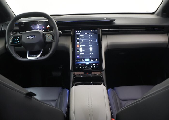 Ford Explorer Premium Extended Range RWD 77 kWh