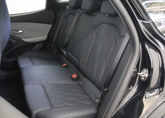Ford Explorer Premium Extended Range RWD 77 kWh