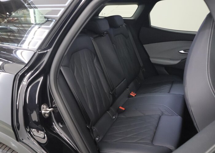 Ford Explorer Premium Extended Range RWD 77 kWh