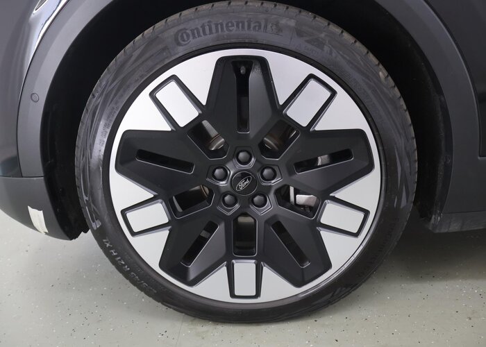Ford Explorer Premium Extended Range RWD 77 kWh
