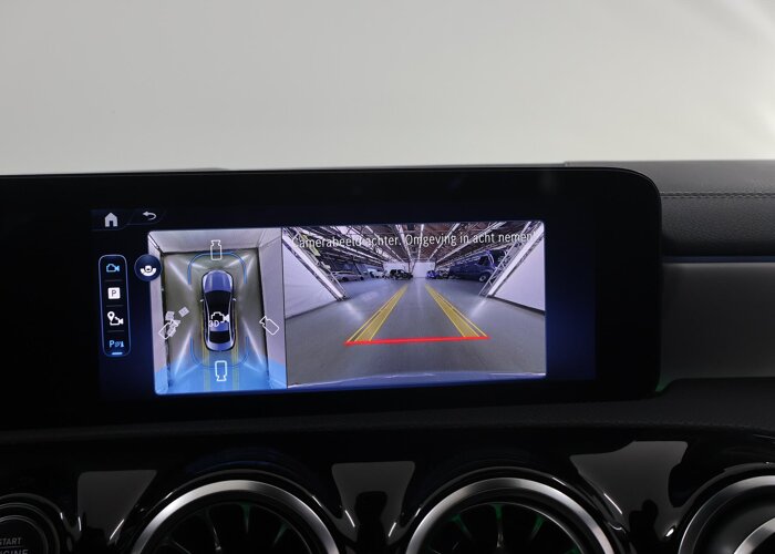 Mercedes-Benz CLA-Klasse 180 Business Solution AMG