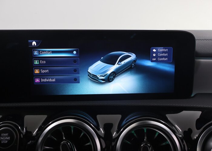 Mercedes-Benz CLA-Klasse 180 Business Solution AMG