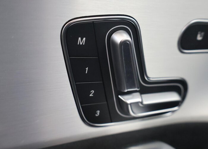 Mercedes-Benz CLA-Klasse 180 Business Solution AMG