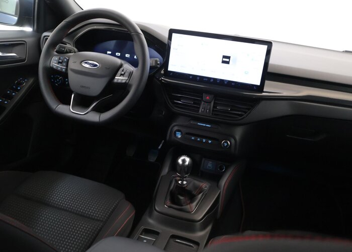 Ford FOCUS Wagon 1.0 EcoBoost Hybrid ST Line X