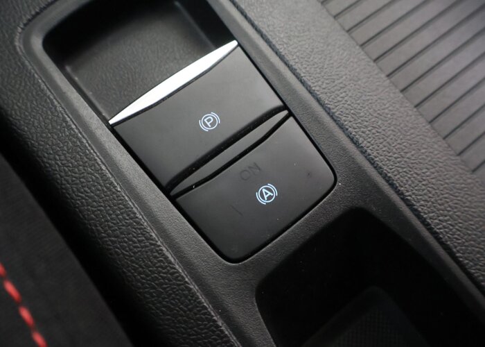 Ford FOCUS Wagon 1.0 EcoBoost Hybrid ST Line X