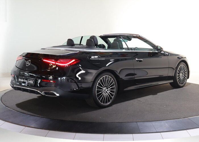 Mercedes-Benz CLE Cabriolet 200 AMG Line