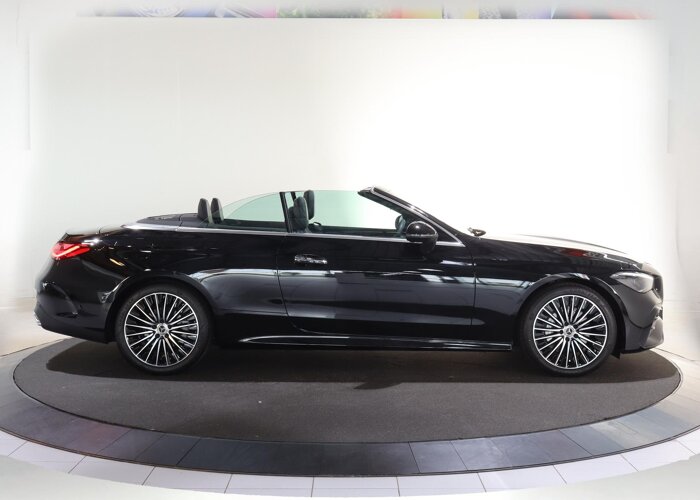Mercedes-Benz CLE Cabriolet 200 AMG Line