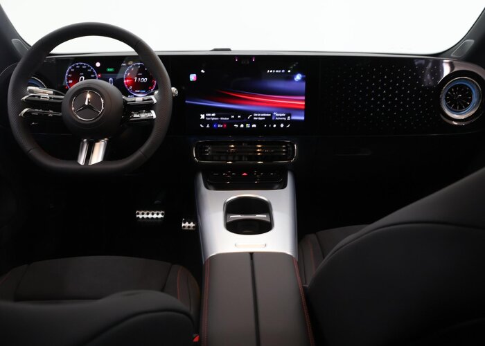 Mercedes-Benz CLA-Klasse 180 Business Solution AMG