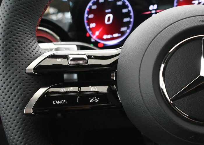 Mercedes-Benz CLA-Klasse 180 Business Solution AMG