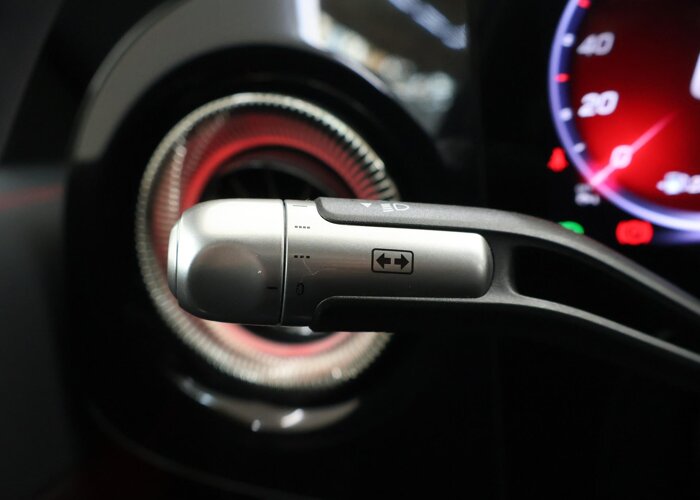 Mercedes-Benz CLA-Klasse 180 Business Solution AMG