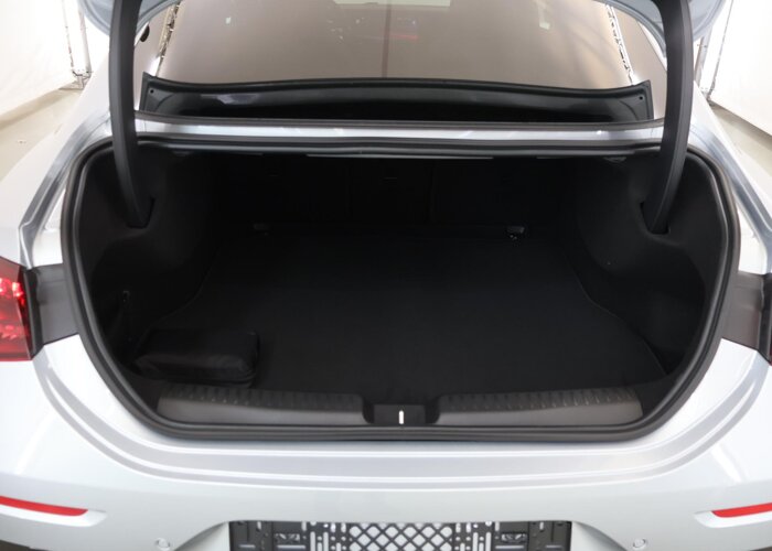 Mercedes-Benz CLA-Klasse 180 Business Solution AMG
