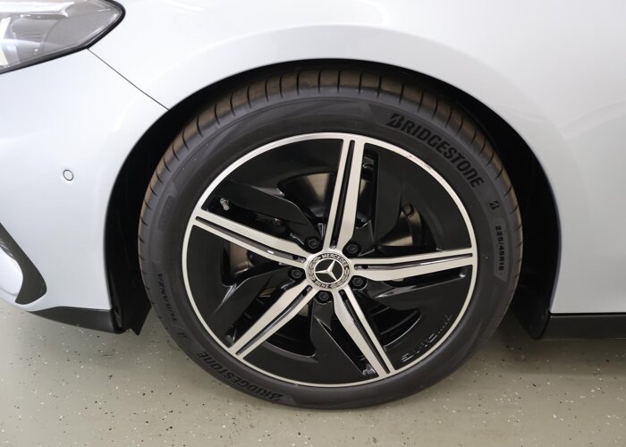 Mercedes-Benz CLA-Klasse 180 Business Solution AMG