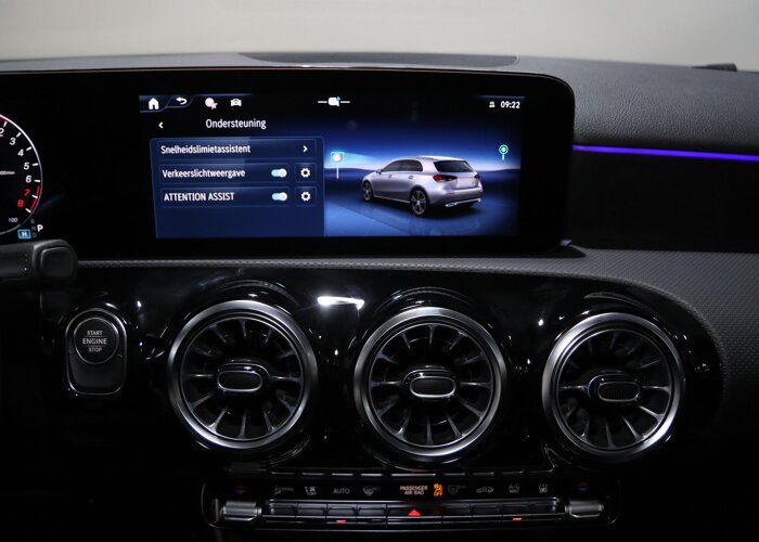 Mercedes-Benz A-Klasse 250e Business Solution AMG