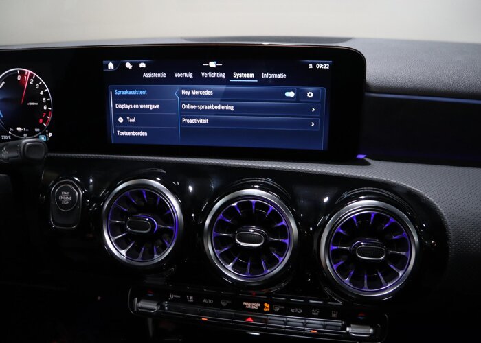 Mercedes-Benz A-Klasse 250e Business Solution AMG