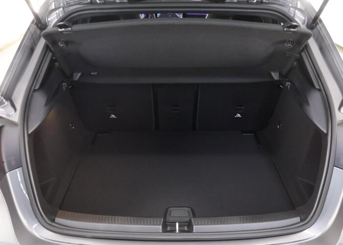 Mercedes-Benz A-Klasse 180 Star Edition AMG Line