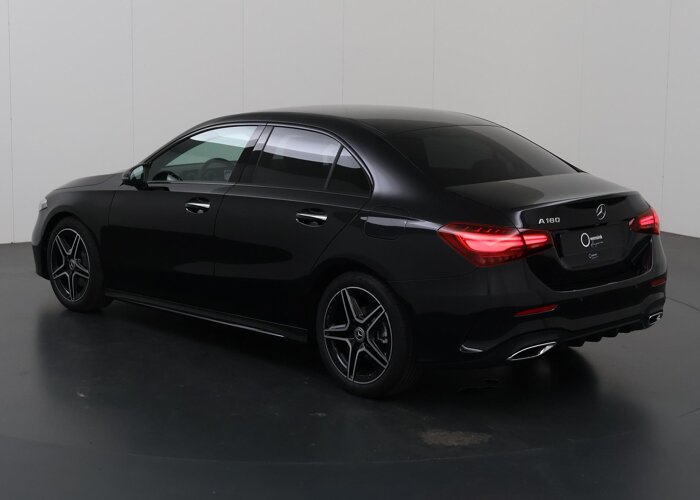 Mercedes-Benz A-Klasse 180 AMG Line
