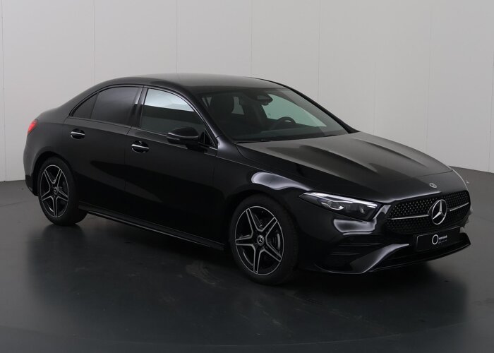 Mercedes-Benz A-Klasse 180 AMG Line