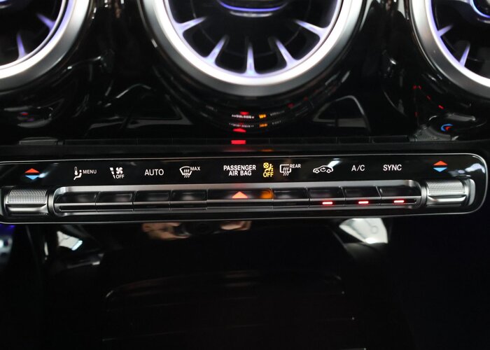 Mercedes-Benz A-Klasse 180 AMG Line