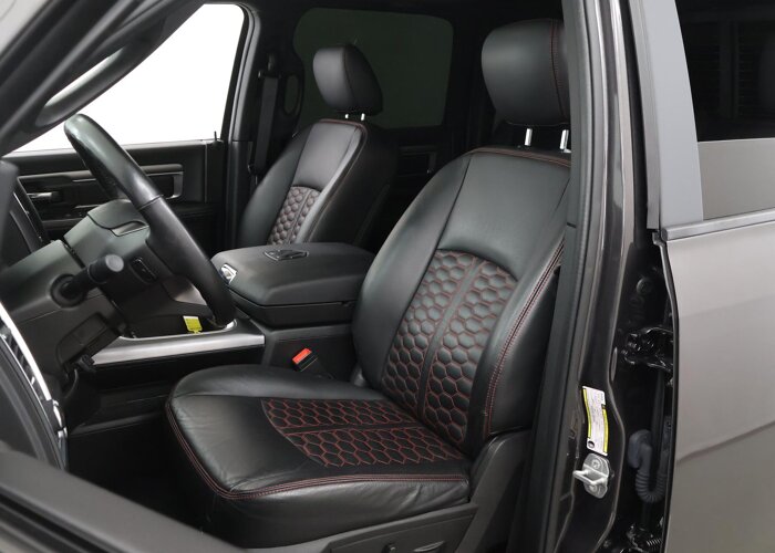 Dodge Ram 1500 5.7 V8 | 4x4 | CREW CAB | PRINS LPG | HUIFOPBOUW |