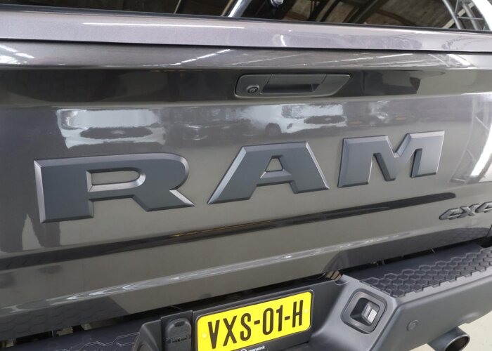 Dodge Ram 1500 5.7 V8 | 4x4 | CREW CAB | PRINS LPG | HUIFOPBOUW |