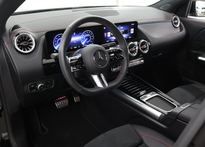 Mercedes-Benz EQA 250+ AMG Line 71 kWh