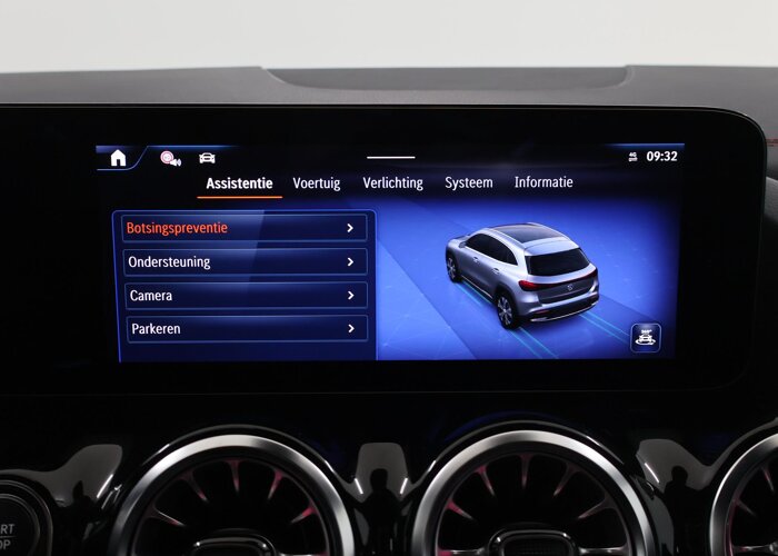 Mercedes-Benz EQA 250+ AMG Line 71 kWh