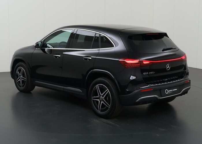 Mercedes-Benz EQA 250+ AMG Line 71 kWh