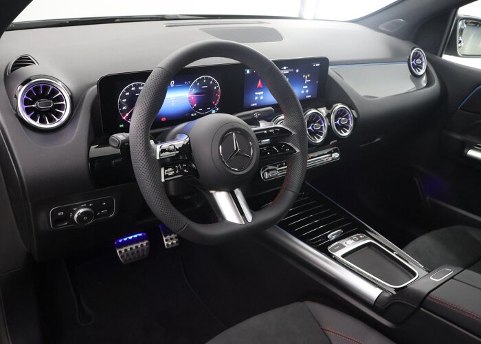 Mercedes-Benz B-Klasse 180 Business Solution AMG
