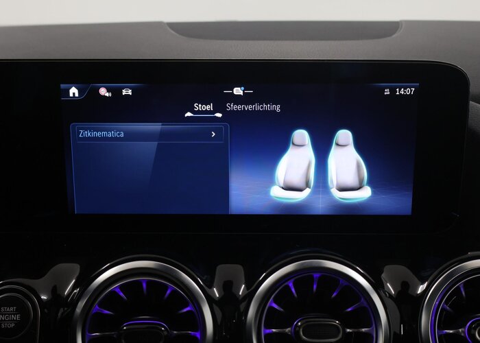 Mercedes-Benz B-Klasse 180 Business Solution AMG
