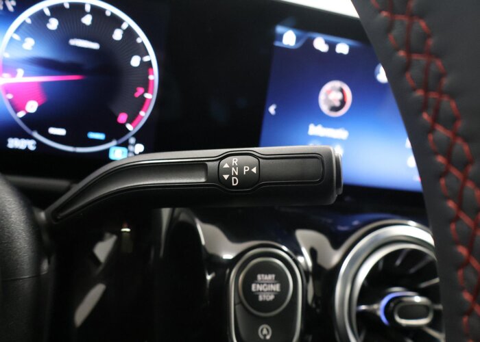 Mercedes-Benz B-Klasse 180 Business Solution AMG