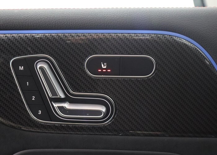 Mercedes-Benz B-Klasse 180 Business Solution AMG