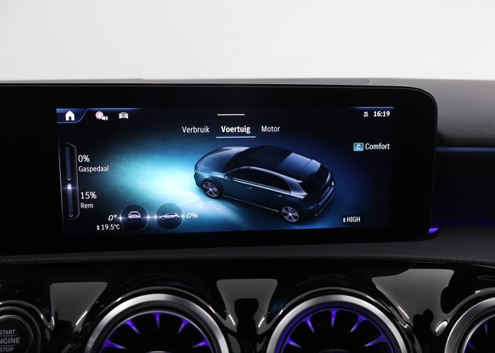 Mercedes-Benz A-Klasse 180 Star Edition AMG Line 180 Star Edition AMG Line LIMITED