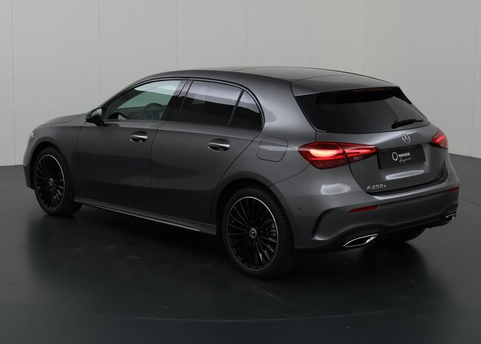 Mercedes-Benz A-Klasse 180 Star Edition AMG Line LIMITED