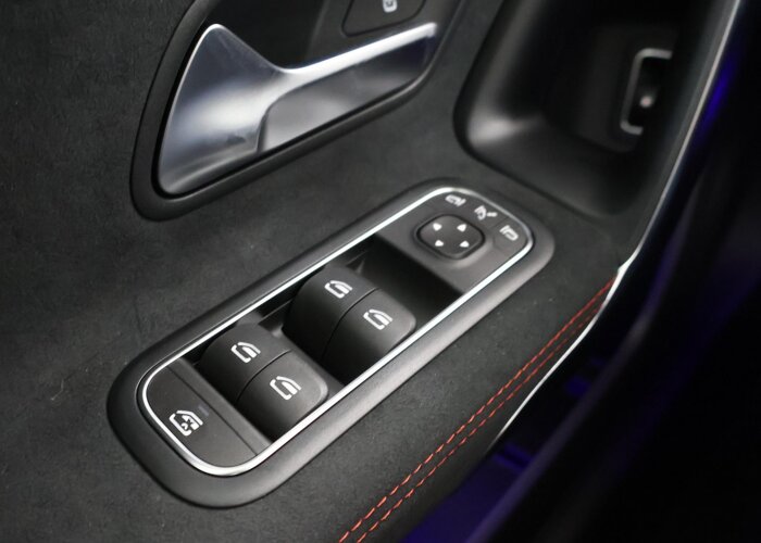 Mercedes-Benz A-Klasse 180 Star Edition AMG Line LIMITED