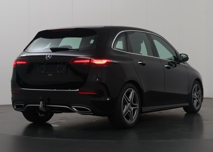 Mercedes-Benz B-Klasse 180 Star Edition AMG Line